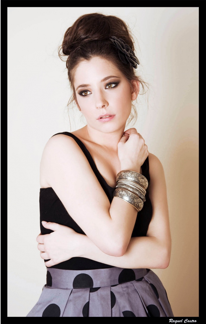 Female model photo shoot of Eva Rodriguez Dunham
