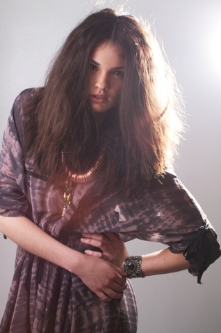 Female model photo shoot of natalie garza, makeup by R d L