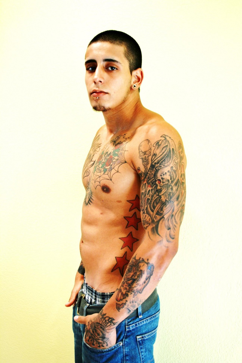Male model photo shoot of Sergio Rojas in Miami