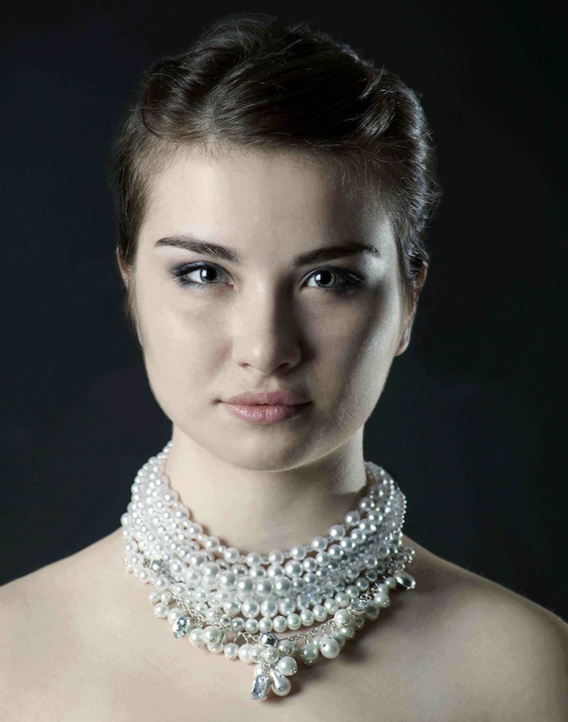 Female model photo shoot of Madeleine Bonnie by Livia Glosikova