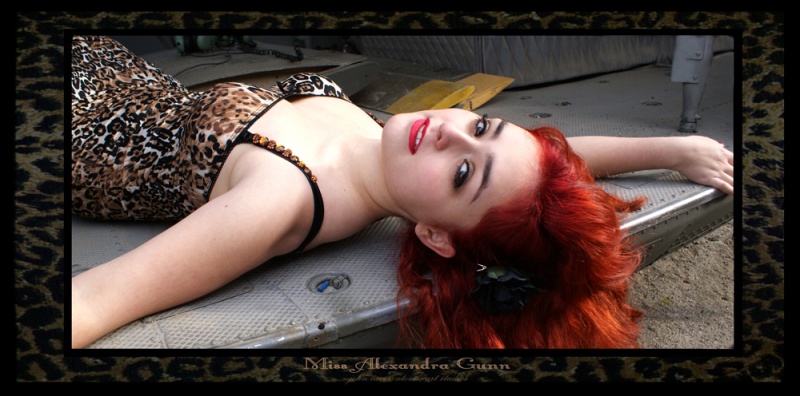 Male and Female model photo shoot of Atomic Johnnys pinups and Alexandra Gunn in el mirage