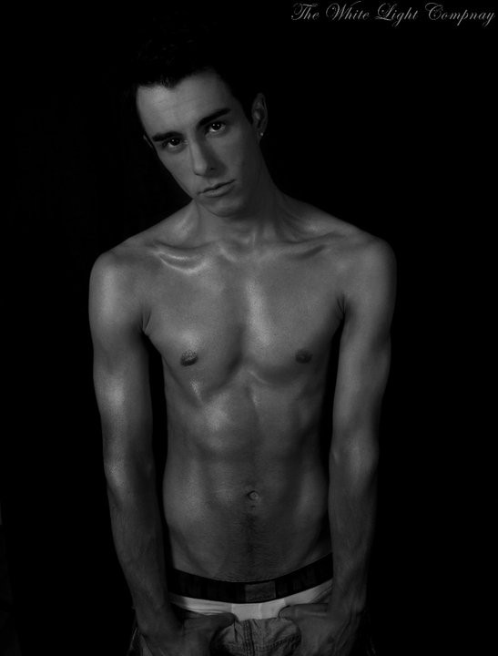 Male model photo shoot of Simon Paul Hunter by Ashley-liv Jamieson in Edinburgh