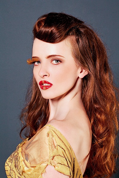 Female model photo shoot of Prim Beauty