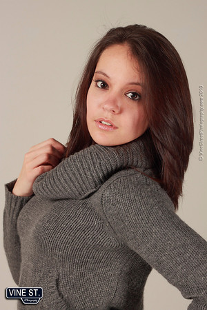 Female model photo shoot of AlexaBrooke by Vine Street Photography