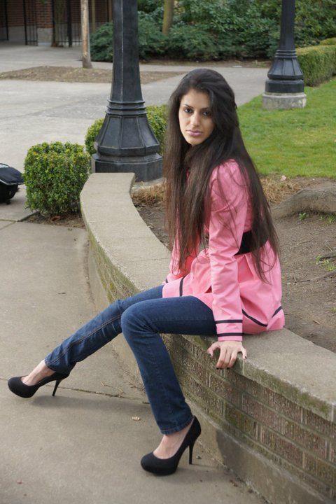Female model photo shoot of Alejandra Montes