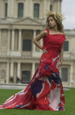 Female model photo shoot of Justemoi in Paris
