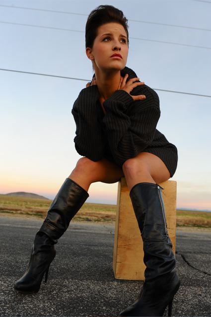 Female model photo shoot of Maya Finkeldey