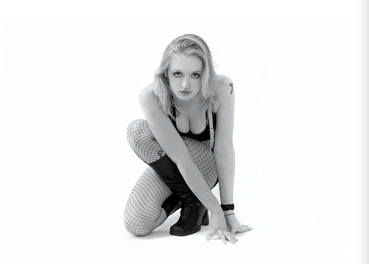 Female model photo shoot of Miz Mandy Dawson