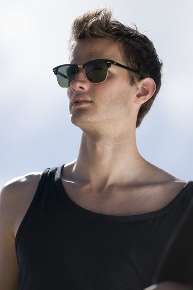 Male model photo shoot of Tom Hanson Photo in Gold Coast