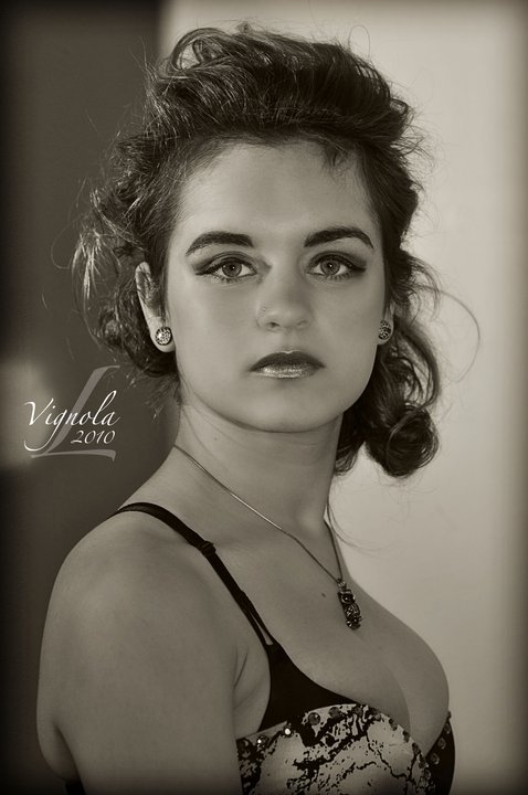 Female model photo shoot of Maria A Burton