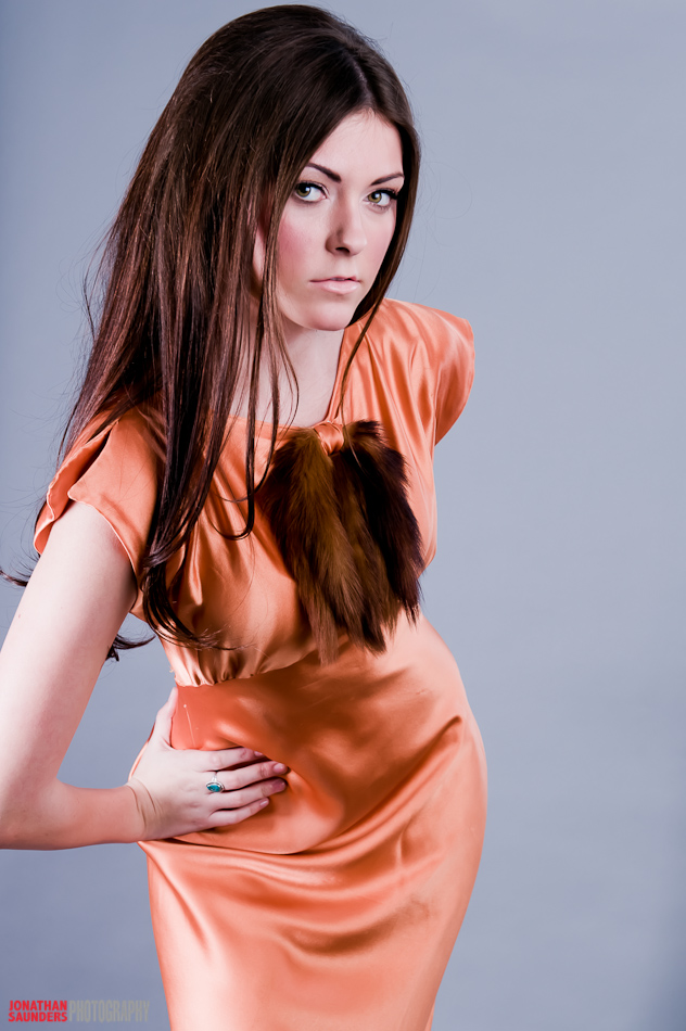 Female model photo shoot of Sarah Cowdrey