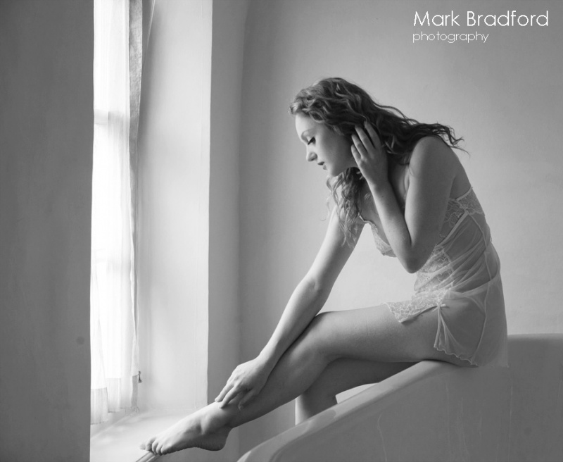 Male and Female model photo shoot of MarkBradfordPhotography and Ivory Flame
