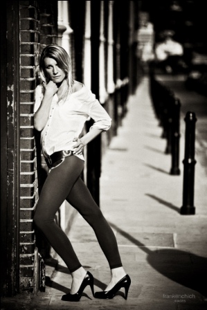 Female model photo shoot of Tania LBe in Bricklane