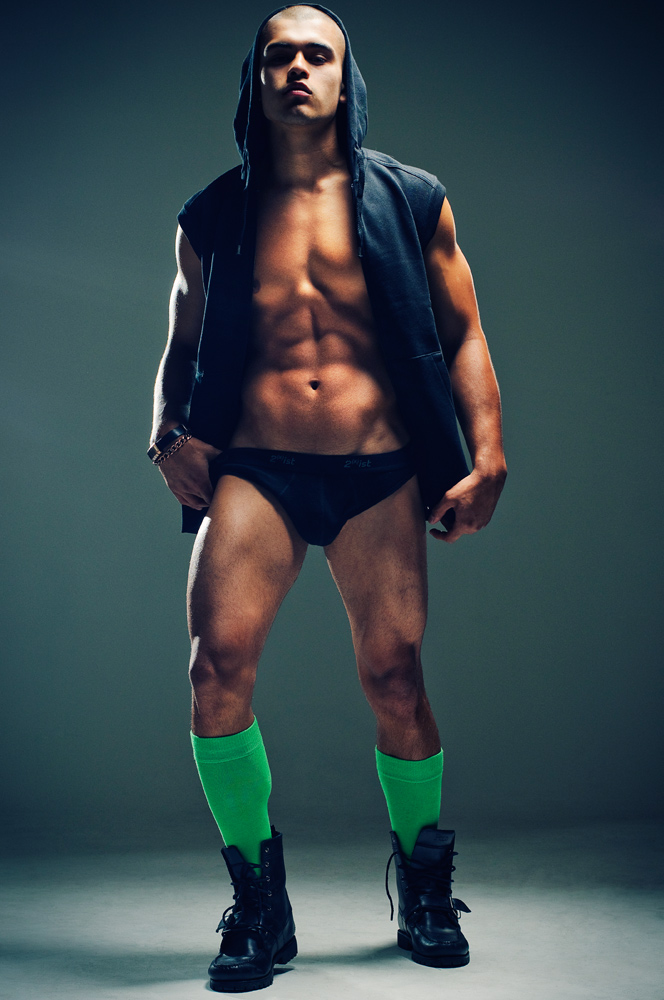Male model photo shoot of Kevin Vasquez