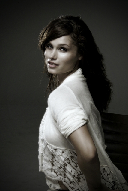 Female model photo shoot of Kiera 