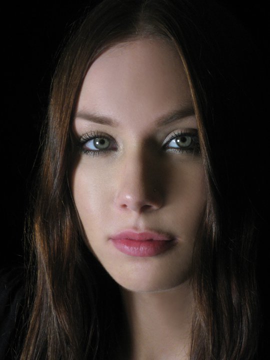 Female model photo shoot of Tiffany Gillin
