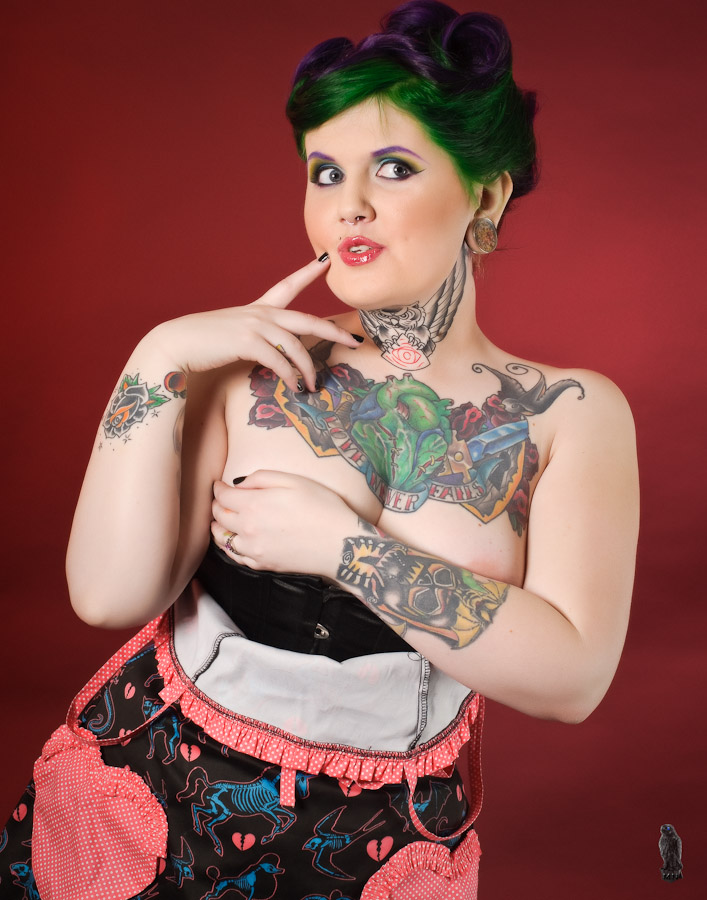 Female model photo shoot of Vera Voodoo by Modern Noir Studios in Fort Worth, TX, makeup by V for Vermuth