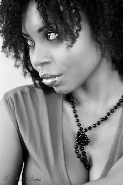 Female model photo shoot of Tee Raven by E Snell Design