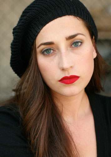 Female model photo shoot of Misha Bouvion