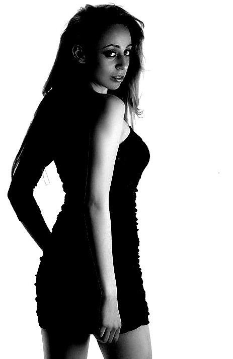 Female model photo shoot of Lindsey Marie Lopez
