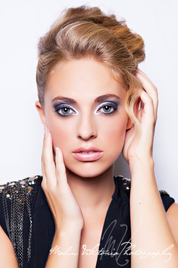 Female model photo shoot of Gabriella Raiti by Willow Branch Studio, makeup by Kristy makeup artist