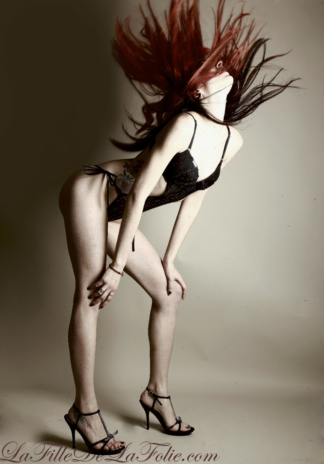 Female model photo shoot of Gingered