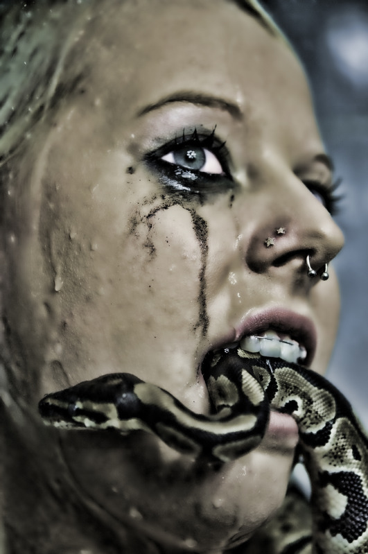 Female model photo shoot of Chantele Corpse by Brian Perry Photography