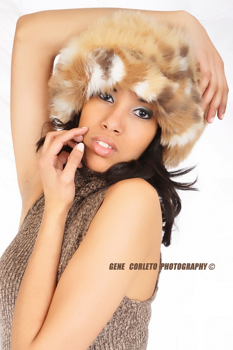 Female model photo shoot of N O E L i A  by GeneCorleto Photography