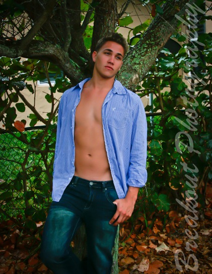 Male model photo shoot of Beau Hartwick