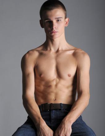 Male model photo shoot of Nate McMillan