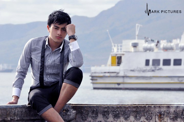 Male model photo shoot of Vintam in Subic