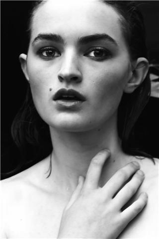 Female model photo shoot of Georgia Davies
