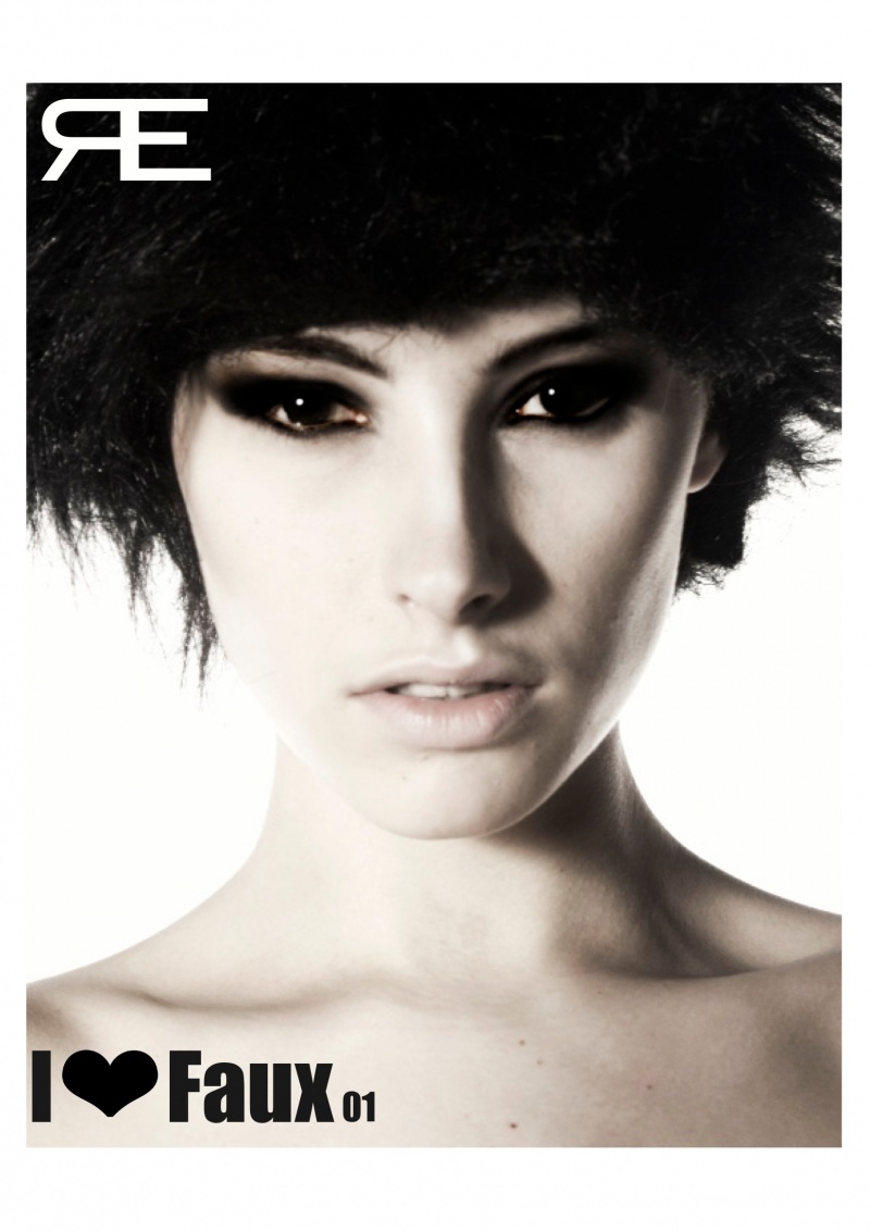 Female model photo shoot of SARAH JONES makeup