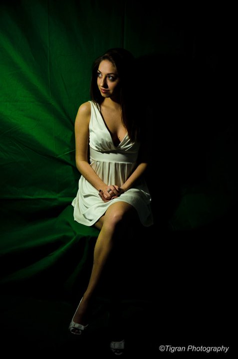 Female model photo shoot of Sierra Ponte