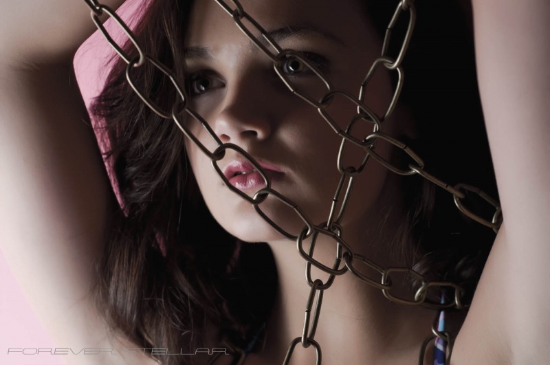 Female model photo shoot of Sam Webb by Esencia Bella