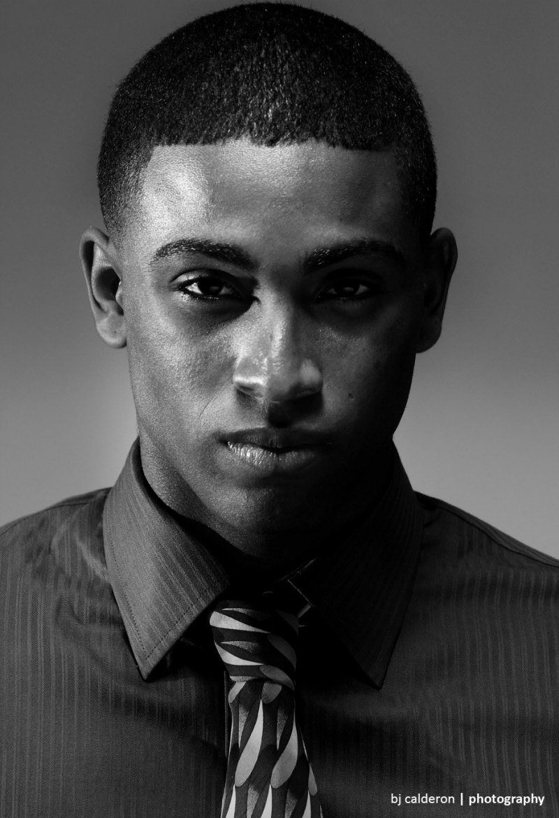 Male model photo shoot of Johnathan Pryor