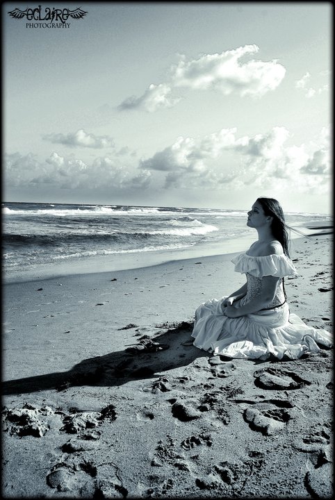Female model photo shoot of ElleEclaire in Lantana Beach