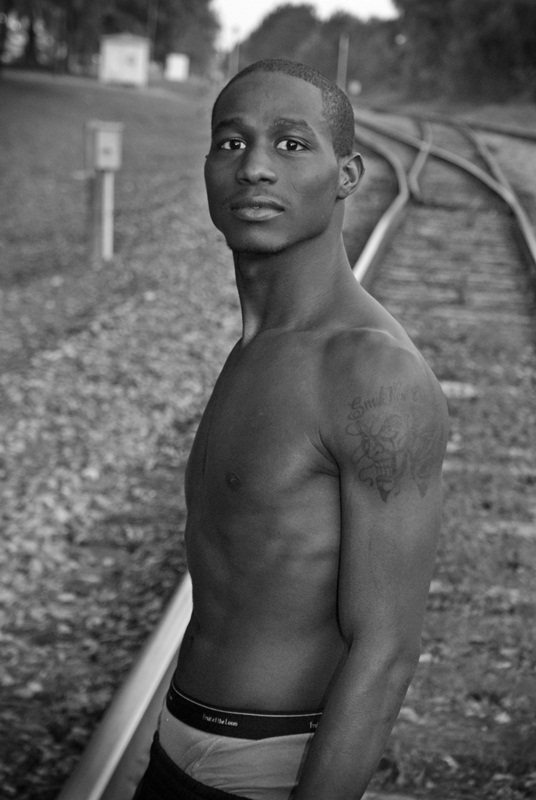 Male model photo shoot of Kelvin DeWight in Savannah