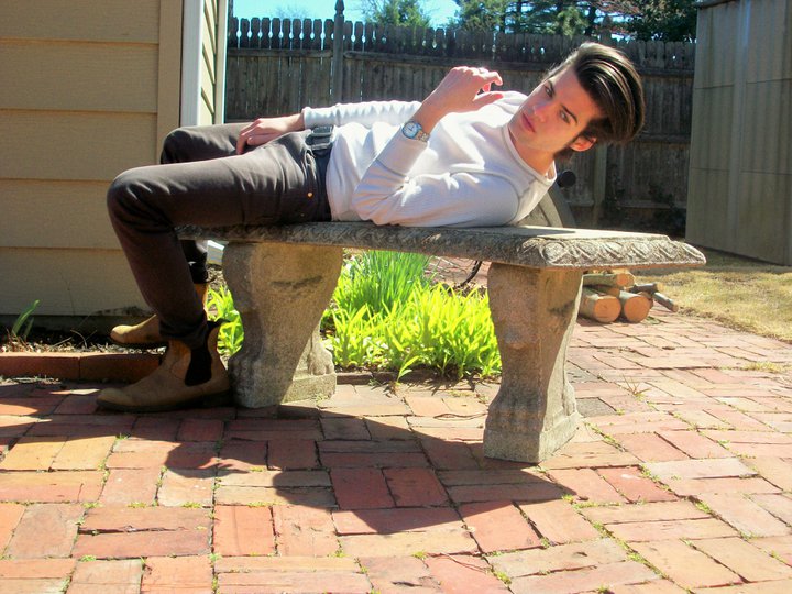 Male model photo shoot of Tyler Aaronson