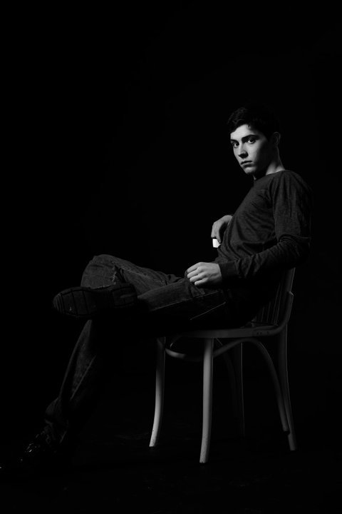 Male model photo shoot of Tommy Harrison