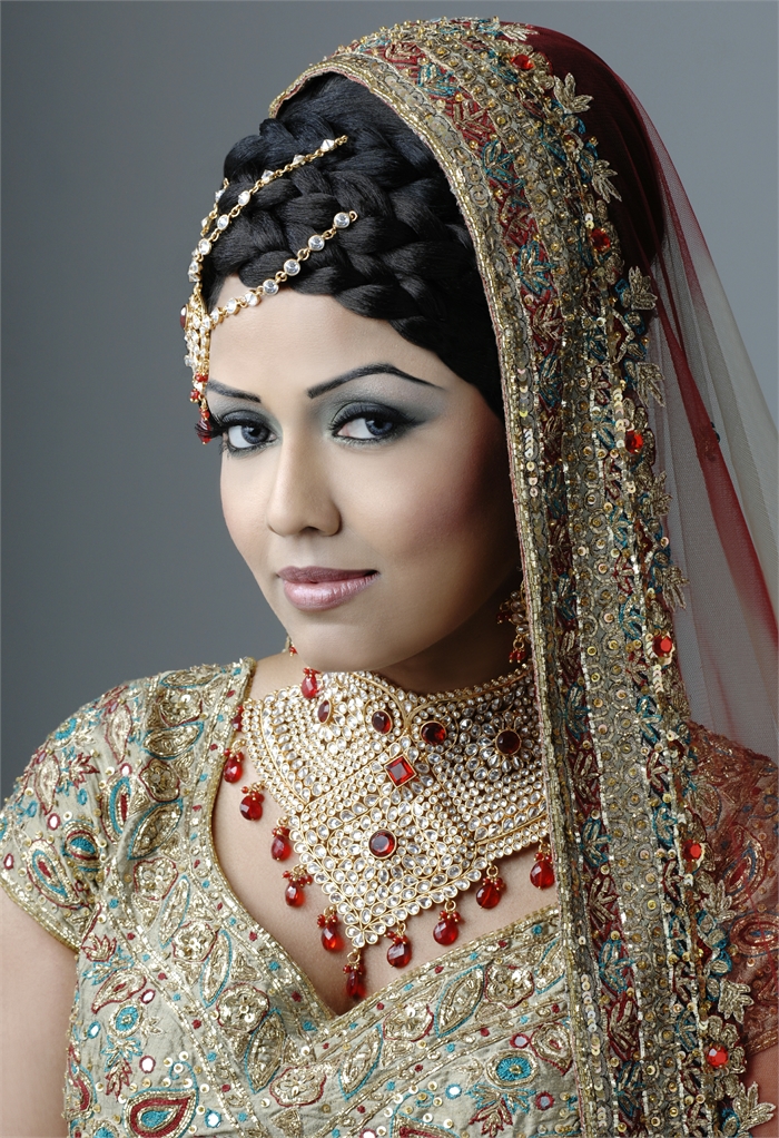 Female model photo shoot of Taniya Khan MUA