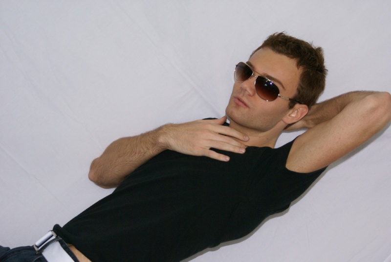 Male model photo shoot of Gavin Roache