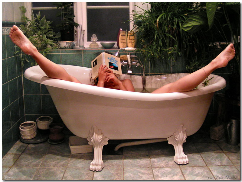 Female model photo shoot of Madame Raspberry in Bathtub