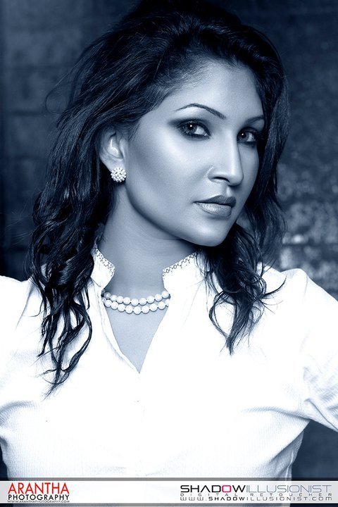 Female model photo shoot of Sadamali Pushpika