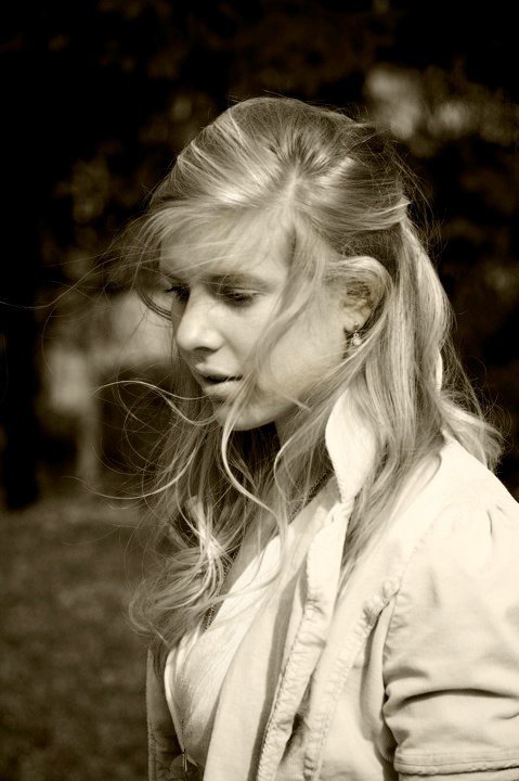 Female model photo shoot of Courtney Kaye