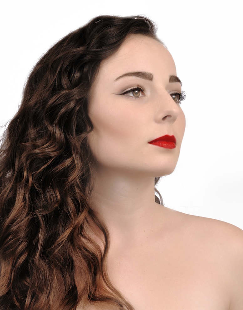 Female model photo shoot of Lauren Nicole Makeup