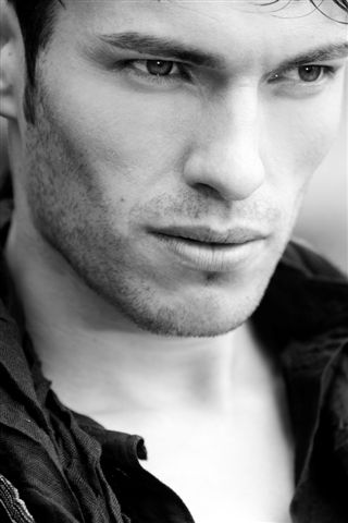Male model photo shoot of Nikolas c