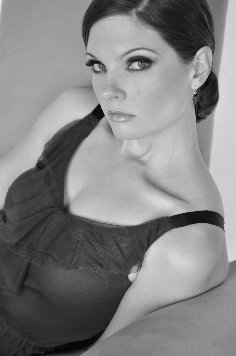 Female model photo shoot of Erin Fife Currie