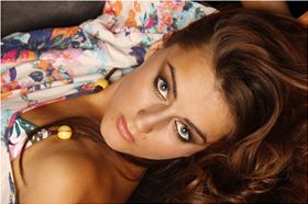 Female model photo shoot of Danielle Piercy in London