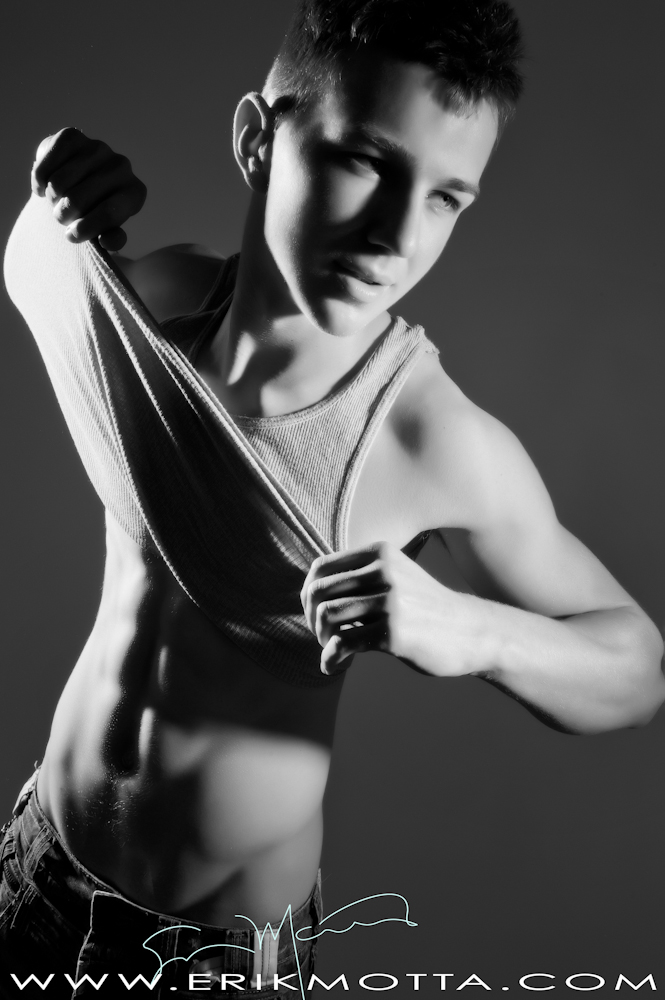 Male model photo shoot of ErikMotta